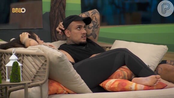 'BBB 24': Após ser eliminado, MC Bin Laden conversa com Giovanna