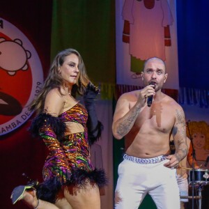 Paolla Oliveira e Diogo Nogueira roubaram a cena durante um show realizado no Rio de Janeiro nesta quinta-feira (08)