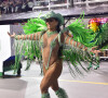No Carnaval de SP, Viviane Araújo comentou que não pretende deixar o posto de Rainha das Rainhas