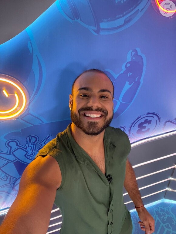 Marcus Vinicius, do 'BBB 24', saiu do game e girou a roleta no modo Stone