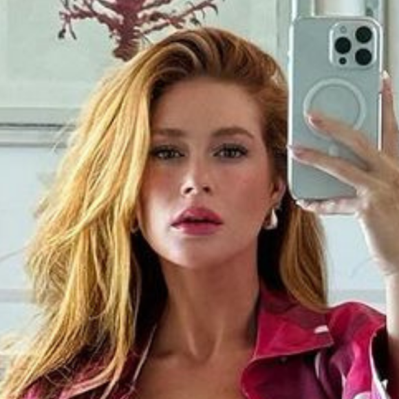 De biquíni, Marina Ruy Barbosa exibe corpão e marquinha discreta em viagem luxuosa. Fotos!
