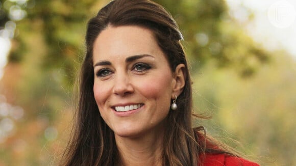 Foto de Kate Middleton com filhos foi manipulada? Web aponta falhas grotescas em imagem do Dia das Mães