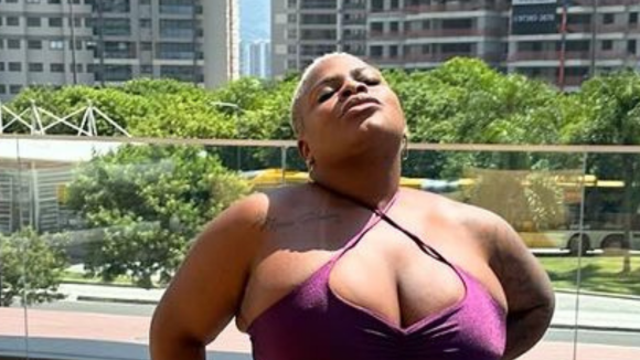 Com quase 50 kg a menos, Jojo Todynho exibe cintura finíssima em look fitness e recebe elogios: 'Que gata'