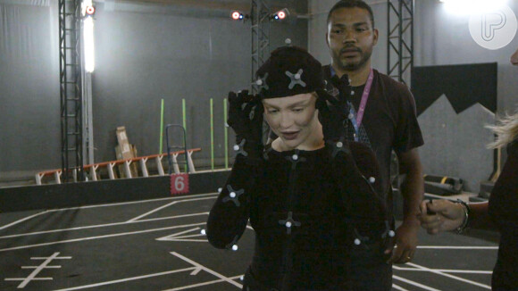 'The Masked Singer' com personagens virtuais: Luísa Sonza usou uma roupa especial cheia de sensores que permitiram a digitalização e depois inserção no palco do programa