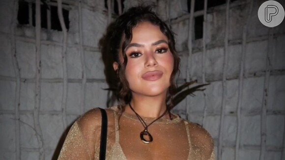 Maisa Silva aposta em vestido transparente em festa com amigas e vira assunto na web