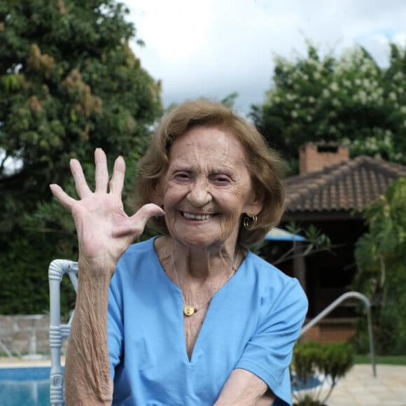 Laura Cardoso, aos 96 anos, ganha especial na Globo em 26 de abril de 2024