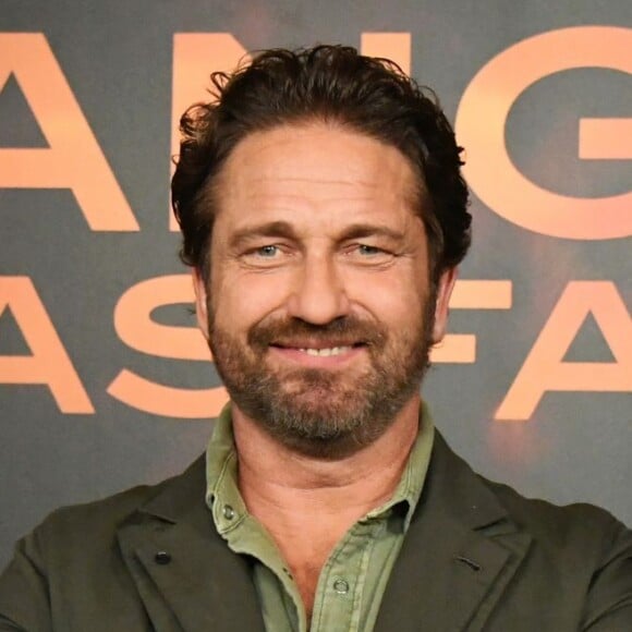 Gerard Butler, astro de filmes de ação, se prepara para a continuação de um filme de sucesso