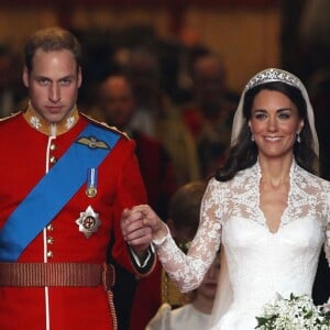 Amiga íntima de Kate Middleton revela momentos delicados na Família Real