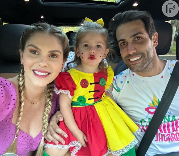 Bárbara Evans é mãe de Ayla, de apenas 2 anos