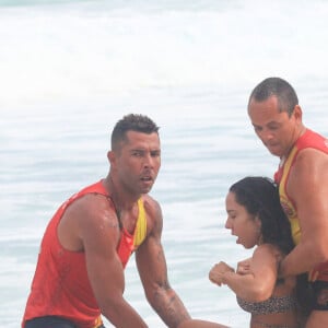 Após afogamento, Mulher Melão teve que registrar uma ocorrência junto ao Corpo de Bombeiros