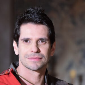 Alexandre Barillari fez uma série de trabalhos na Record, como o Tacitus de 'Belaventura'