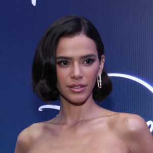 Bruna Marquezine afirmou ter mais planos ao se lançar como diretora de série da Disney+