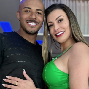 Além das críticas, Andressa Urach também precisou lidar com rumores de separação do namorado Lucas Ferraz