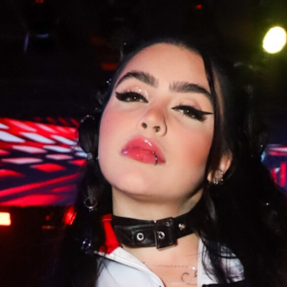 Tati Minerato e Halessia deixaram lingerie à mostra em festa de aniversário de MC Mirella