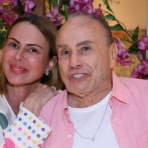 Vaza vídeo íntimo da esposa de Stenio Garcia com outra mulher; Mari Saade se manifesta: 'Qual o problema?'