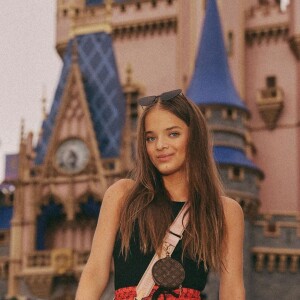 Rafaella Justus esbanjou estilo com look para curtir a Disney