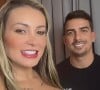 Andressa Urach fez cenas com Clio, do casal Fada Prazeres, em novo pornô