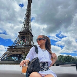 Mel Maia passou a última semana curtindo uma viagem super luxuosa por Paris, capital da França