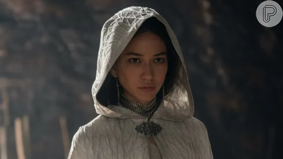 Segundo a Sonoya Mizuno, em entrevista ao "The Wrap", o momento íntimo entre as duas personagens NÃO estava no roteiro da segunda temporada.