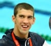 Michael Phelps aparece irreconhecível na cerimônia de abertura das Olimpíadas de Paris 2024 e web comenta