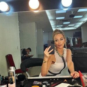 Danielle Winits atualmente está atuando na novela 'Família é Tudo', da TV Globo