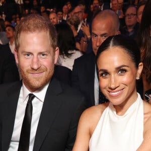 Meghan Markle e Príncipe Harry estão casados há 6 anos