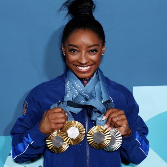 Além das três medalhas de ouro, Simone Biles também ganhou uma prata nas Olimpíadas de Paris 2024