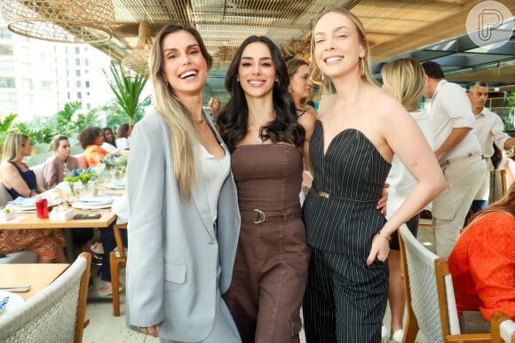 As amigas Flávia Vianna, Bruna Biancardi e Tatá Estaniecki prestigiam evento de moda infantil da influencer Jade Seba, nesta quinta-feira (08), em São Paulo.