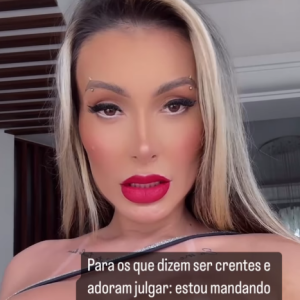 Andressa Urach disse que irá mandar seus boletos para crentes pagarem ao invés de criticá-la