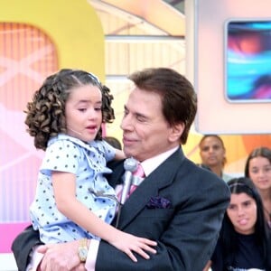 Silvio Santos contratou Maisa Silva aos 5 anos e lhe deu um programa infantil - depois, dividiram o palco no dominical do dono do SBT