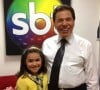 Silvio Santos e Maisa Silva em foto da época da novela 'Carrossel' (2012/2013): 'O Silvio fazia nossa diferença de idade desaparecer por algumas horas naquele palco e isso foi um presente do qual eu só me dei conta aos 10 anos'