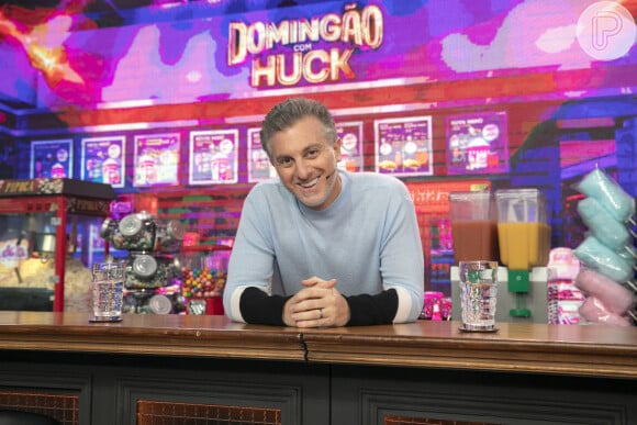 Luciano Huck: o apresentador e empresário exemplifica o espírito prático e empreendedor de Virgem.