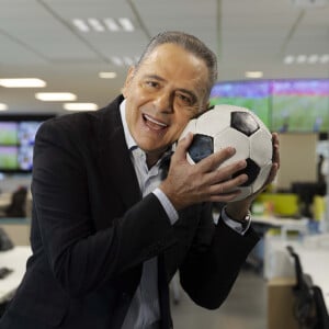 Futebol na Globo tem Luís Roberto como um de seus narradores