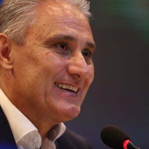 Tite seguia internado até o começo da tarde de 23 de agosto de 2024 após passar mal na chegada ao Brasil