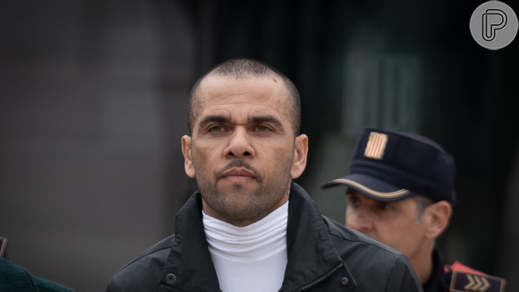 Daniel Alves recebeu liberdade provisória há poucos meses, após pagar uma fiança milionária