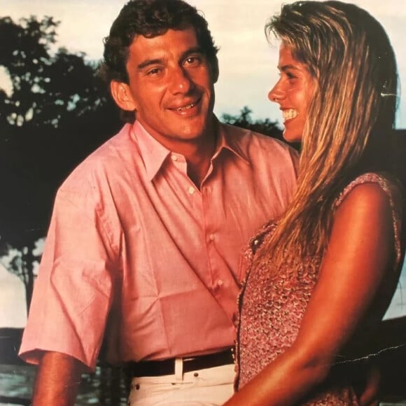 Adriane Galisteu teve um relacionamento com Ayrton Senna, da Fórmula 1.