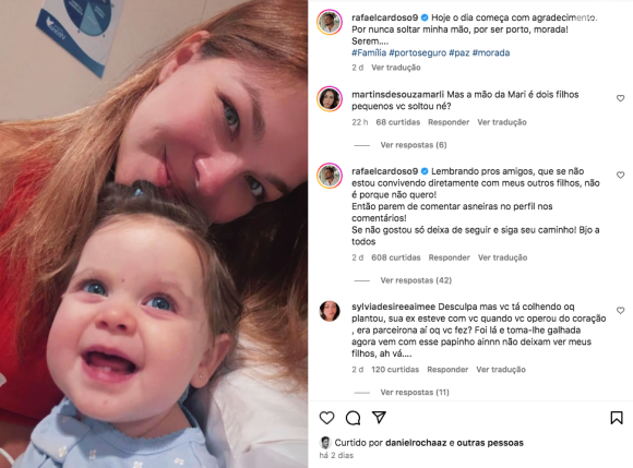 Em resposta aos comentários, Rafael Cardoso esclareceu estar 'proibido' de ver os filhos, alfinetando Mari Bridi