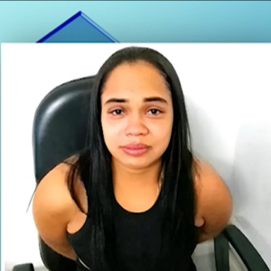 A frentista Simary Rayane da Silva, de 27 anos, está presa na Colônia Penal Feminina Bom Pastor, em Recife, onde Deolane Bezerra passou suas primeiras noites de detenção