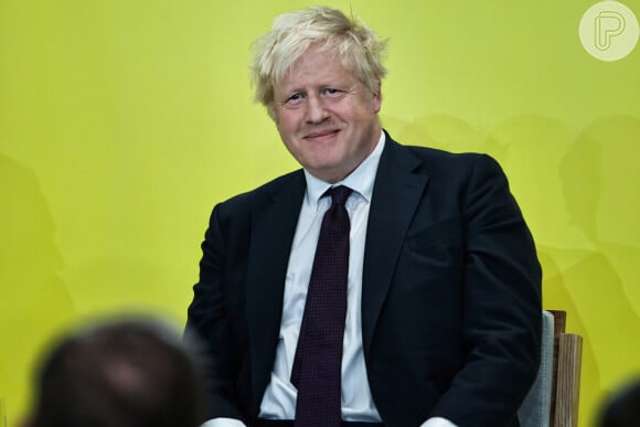 O ex-primeiro-ministro do Reino Unido Boris Johnson fez esta afirmação no livro 'Unleashed', que será lançado no próximo dia 10