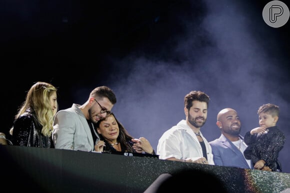 Alok também se emocionou ao homenagear Marília Mendonça