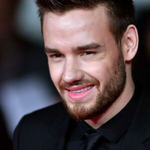 Pai de Liam Payne chegou à capital da Argentina para fazer os trâmites legais do traslado do corpo do filho famoso