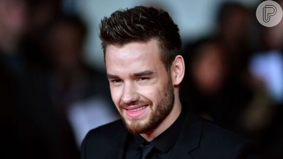 Pai de Liam Payne chegou à capital da Argentina para fazer os trâmites legais do traslado do corpo do filho famoso