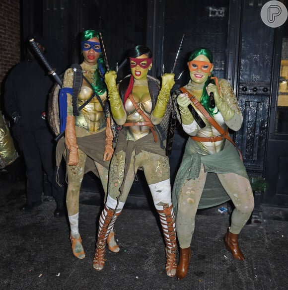 E quando Rihanna juntou as migas e se transformou nas 'Tartarugas Ninjas'? Icônica!