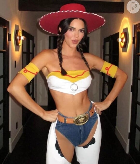 Fantasias de Halloween: Kendall Jenner como a Jessie, do desenho 'Toy Story', é uma boa e simples opção para festas