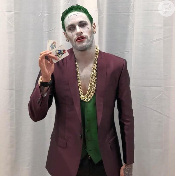 É menino e quer uma boa opção de fantasia para o Halloween? Se inspire no 'Coringa' de Neymar