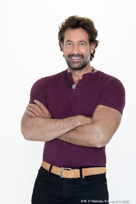 Guilherme "Memo" Santos (Gabriel Soto) - No dia em que pede em casamento sua namorada Úrsula, ele descobre a existência de Isabella, sua filha. Aos poucos ele percebe que Úrsula não é seu verdadeiro amor e encontra este amor em outra mulher.