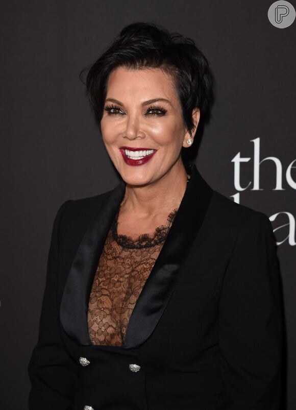 Escorpiana, Kris Jenner ficou famosa por causa do reality show que mostra a rotina de sua família, 'Keeping Up With The Kardashians': seu aniversário é em 05 de novembro