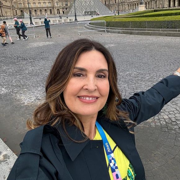 Fátima Bernardes fez a 'dieta das notas', que classifica cada alimento com uma nota, estas que devem ser somadas até o final do dia