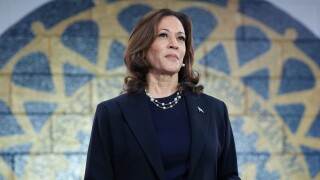 Chá de mel com limão e paixão por couve: Kamala Harris, derrotada por Donald Trump nos EUA, tem dieta saudável e treina em jejum