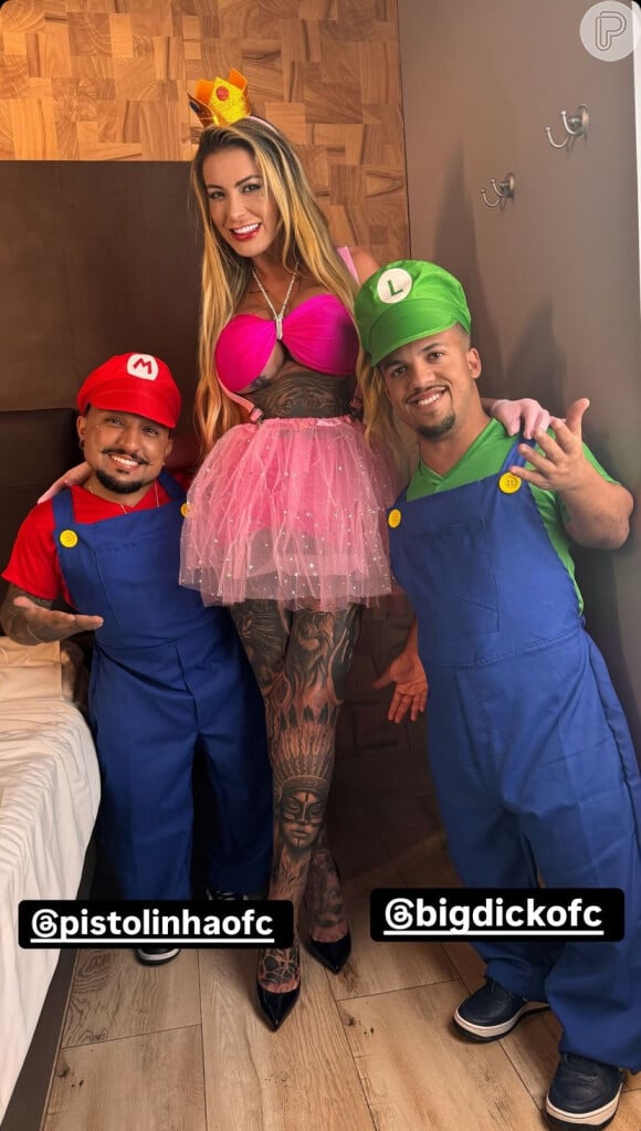 Andressa Urach chamou Pistolinha, com quem já protagonizou outras gravações, para um novo conteúdo